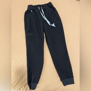 Figs brand, size XS petite, black, high waisted, jogger scrub pants